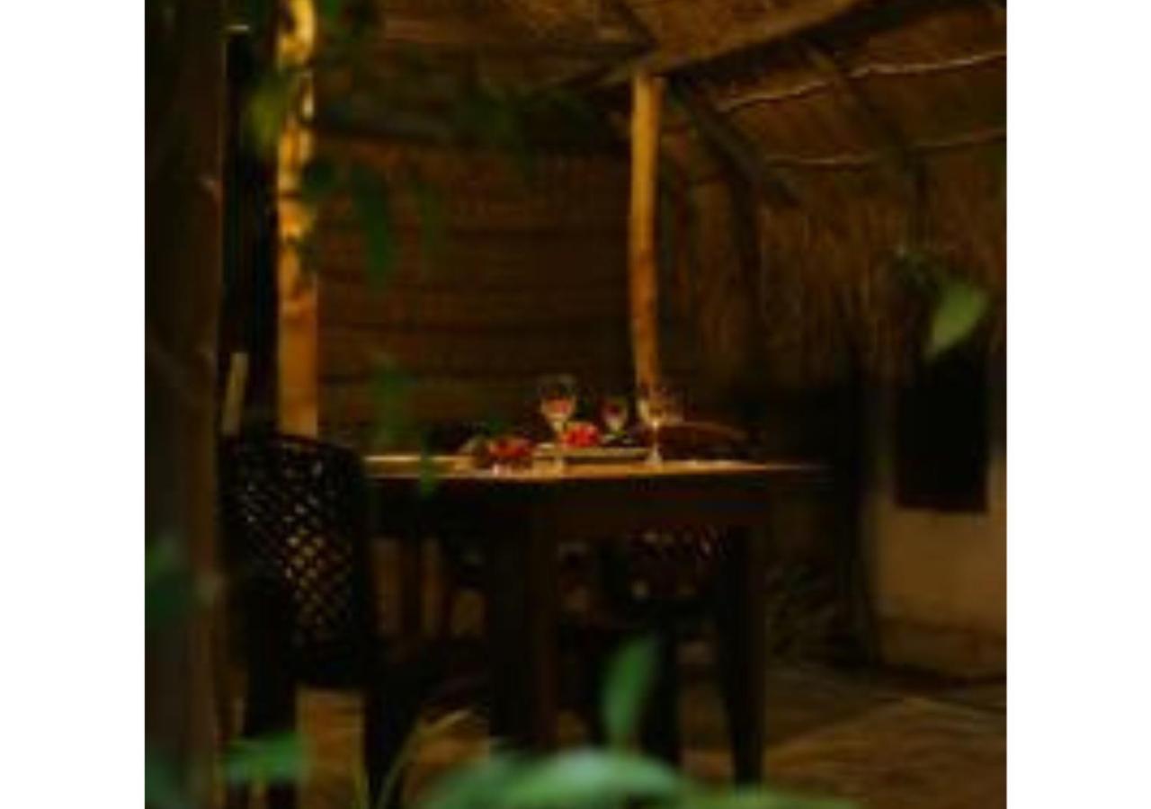 Hotel Ivory Safari House Udawalawe Exterior foto