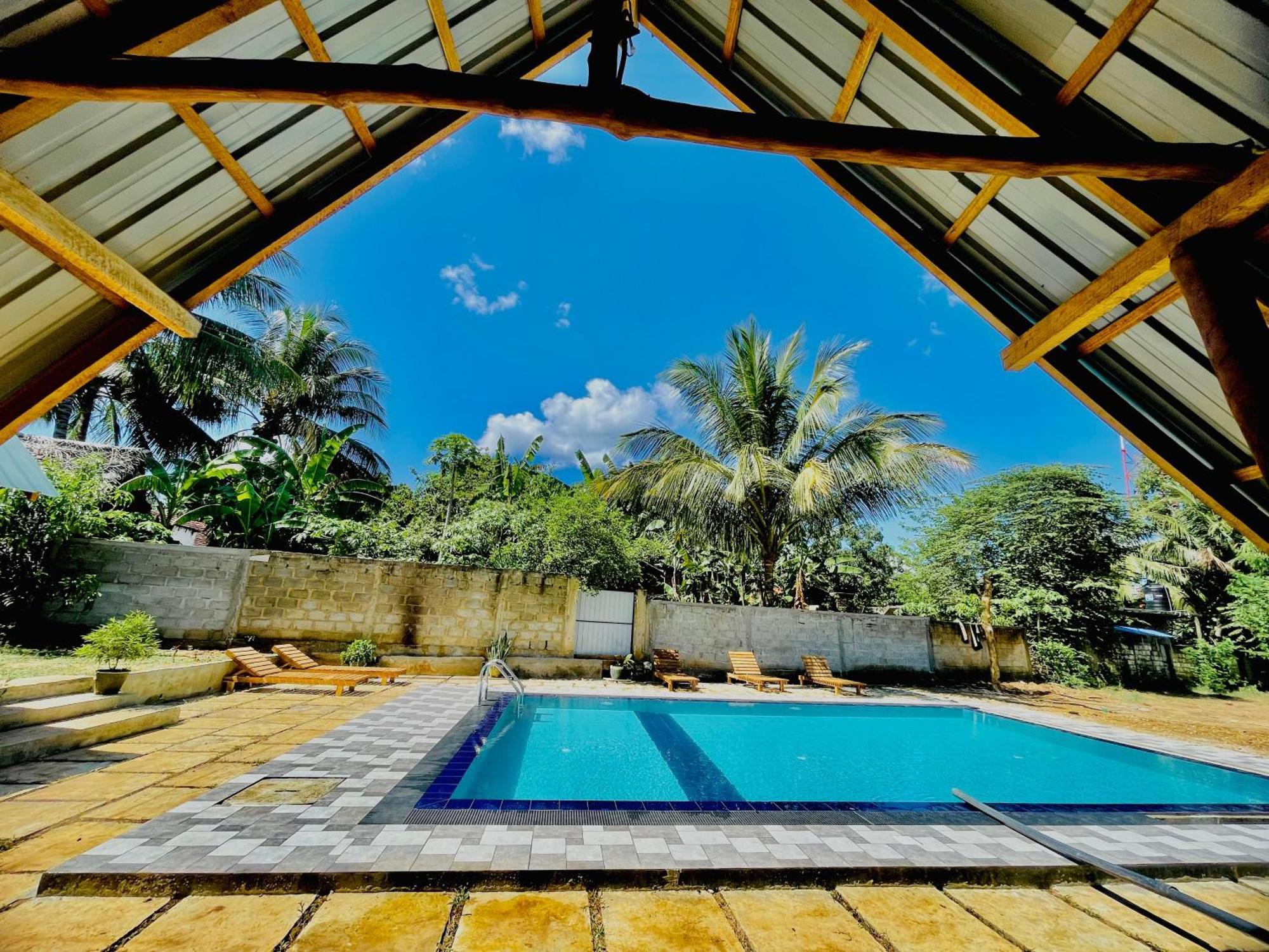 Hotel Ivory Safari House Udawalawe Exterior foto
